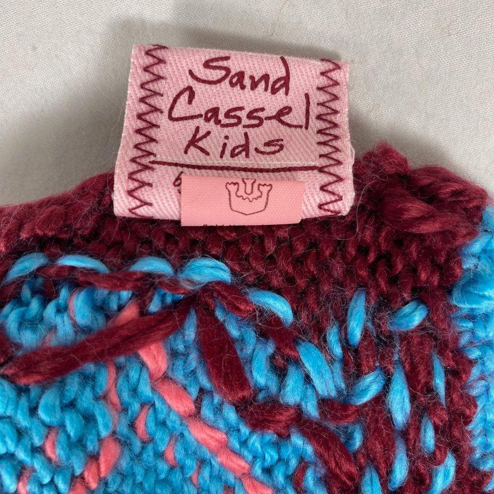 Goorin Ear Flaps Chunky Beanie Hat Love Bird Design NWT - Picture 7 of 9